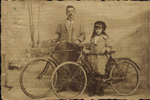 114 - Jean & Gerda Cremers met fietsen